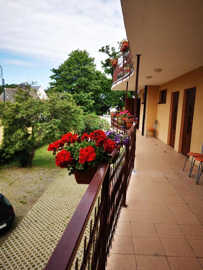 Dom Wczasowy Radosc Rewal Exteriér fotografie